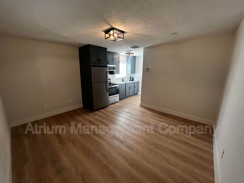Gorgeous Fully Renovated 1 Bedroom 1 Bath 1 Month Free Rent!! property image