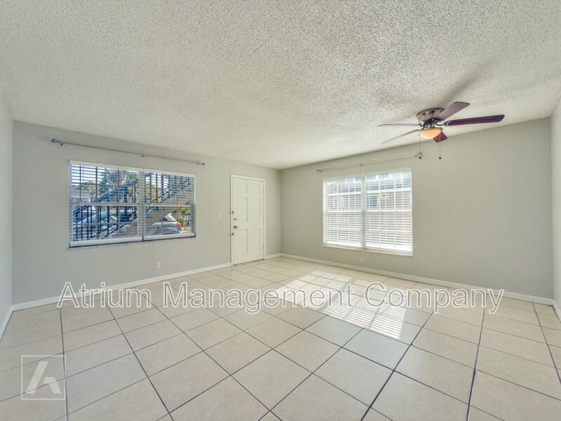 Classic Charm & Unbeatable Location: 1-Bedroom in Downtown DeLand property image