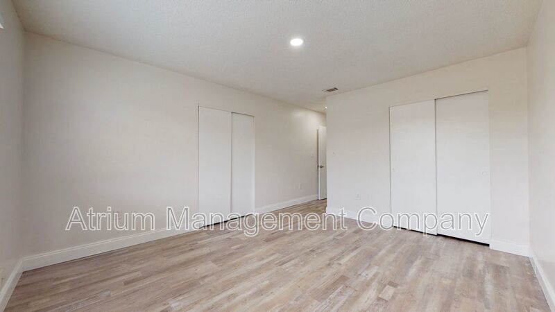 Gorgeous Seminole Heights Apartment!!! One month free! Look and lease today! property image