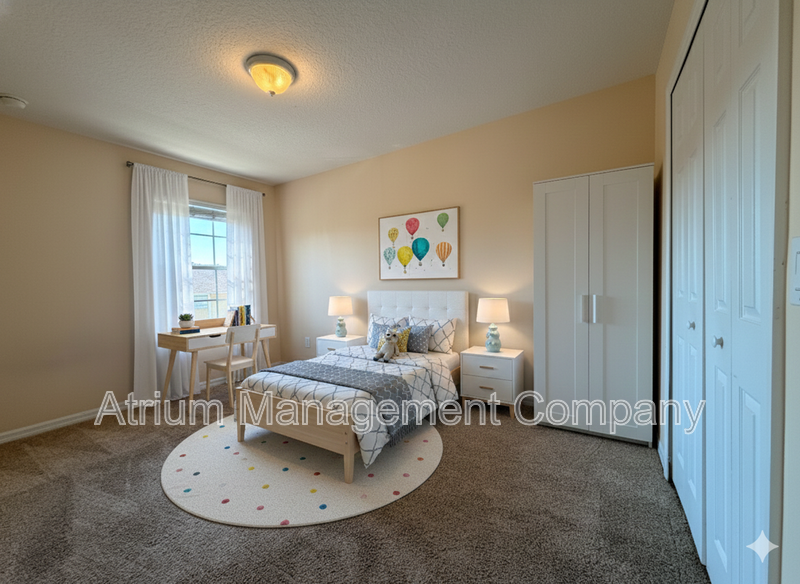Bright & Spacious 3BR End-Unit Townhome in Serene Cranes Creek | Goldenrod – East Orlando property image