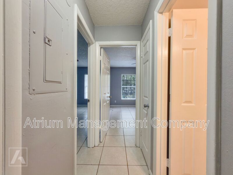 Spacious & Renovated: 2-Bedroom Living in Downtown DeLand property image