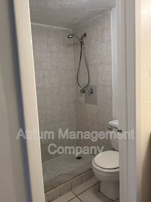 Large 1st floor 2 bedroom & 2 baths apartment in Sanford, Fl! property image