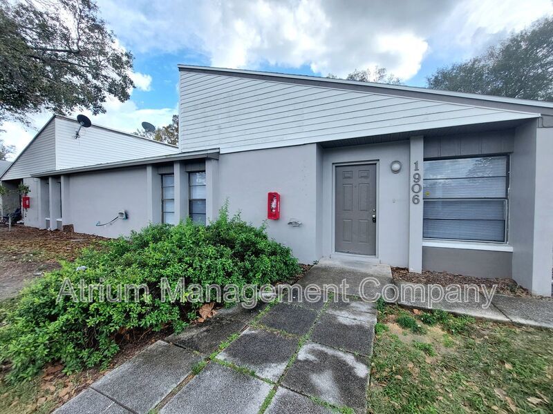 Lakeland 2 Bedroom / 2 Bathroom in Crystal Grove property image