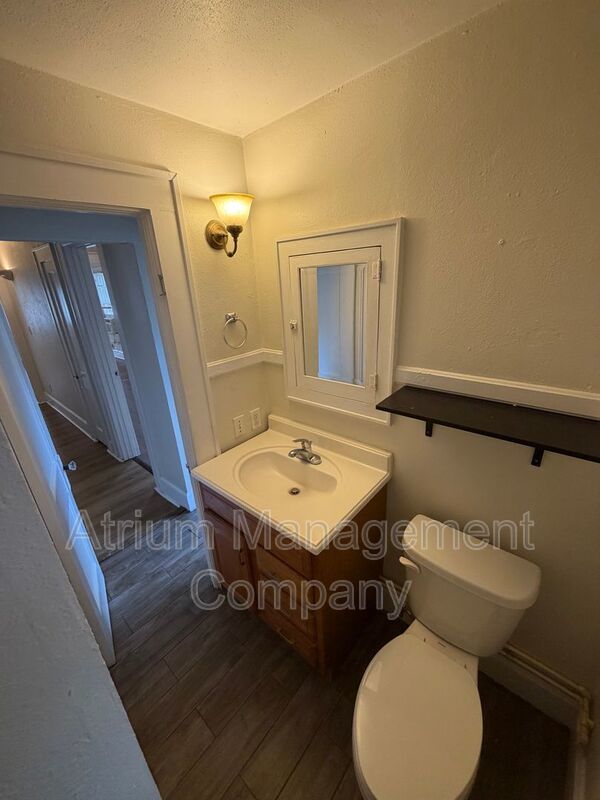 Charming 1 Bedroom Apartment in the Heart of St. Petersburg – Available Feb 2026! property image