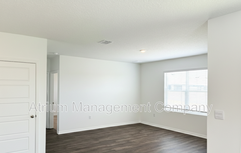 1254 Alstonia Ln property image