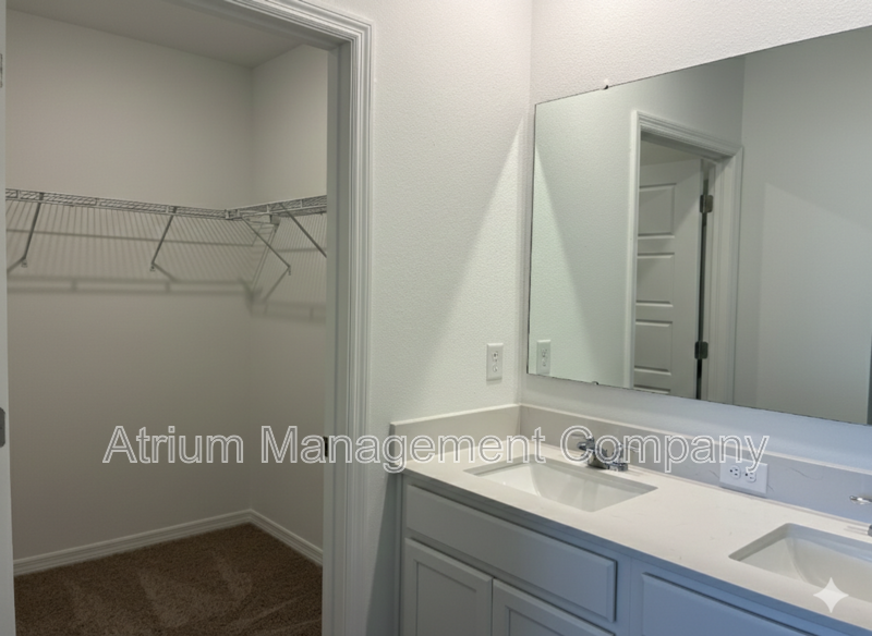 1254 Alstonia Ln property image