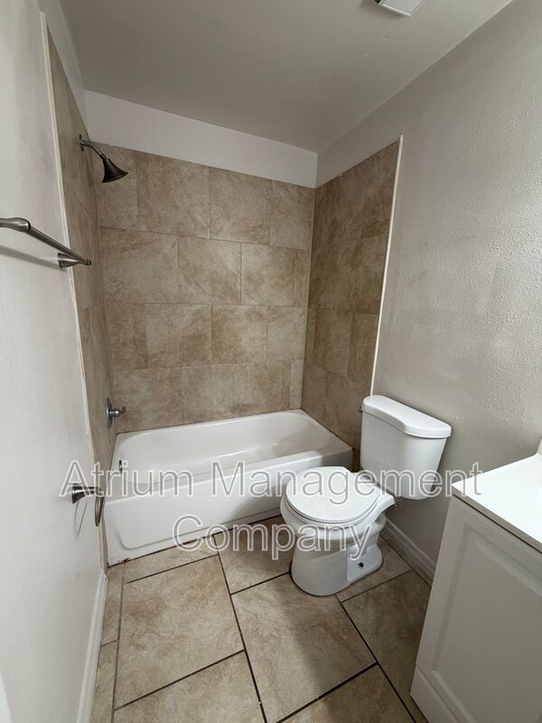 7106 S Kissimmee St Apt D, Tampa, FL 33616 - NOW OFFERING 50% off April! property image