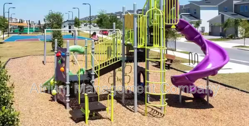 Beautiful 2 Bedroom, 2 Bathroom Davenport Home! property image