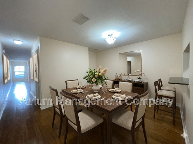 Beautiful North Lakeland Townhouse - Cobblestone Landing property image