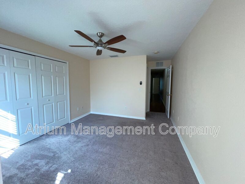 Beautiful North Lakeland Townhouse - Cobblestone Landing property image