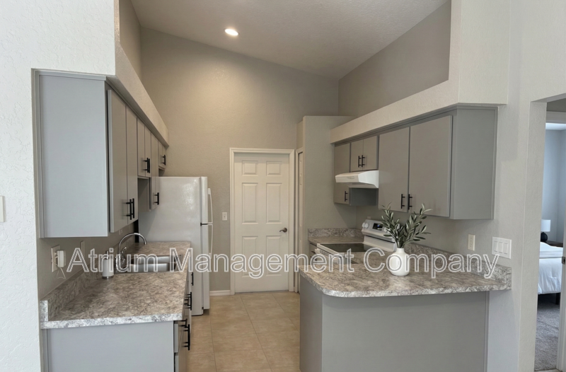 Welcome Home to 116 W. 19th Street! property image