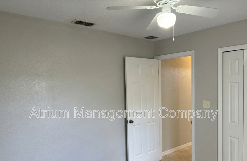 Welcome Home to 116 W. 19th Street! property image