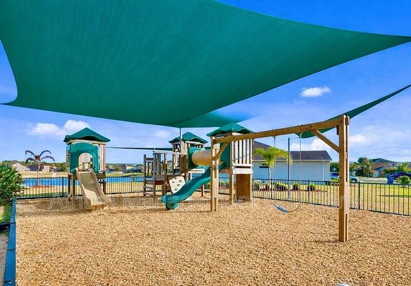 3 Bed / 2 Bath in Gated Community | Private Fenced Yard property image