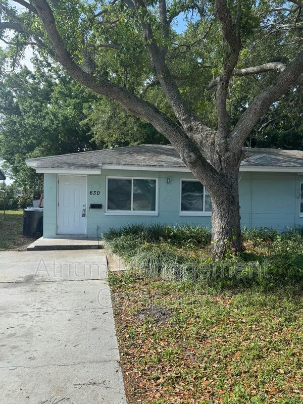 2 Bedroom, 1 Bathroom Saint Pete, Florida property image
