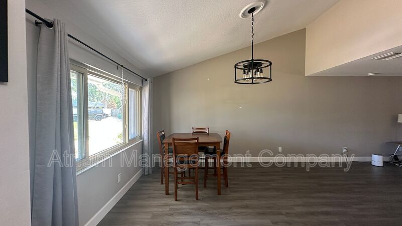 Charming Lakeside Living in Longwood property image