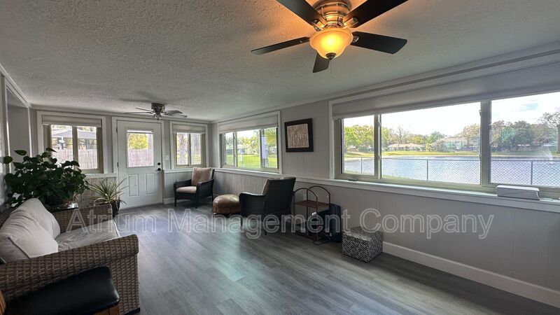 Charming Lakeside Living in Longwood property image