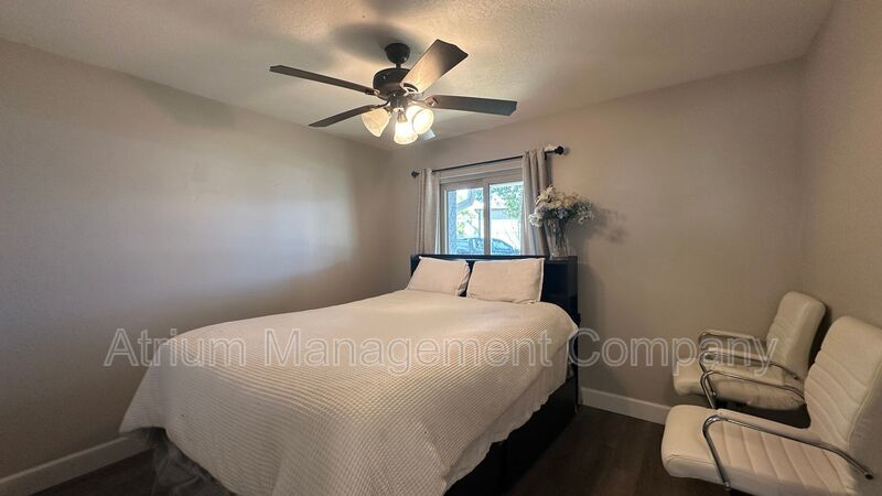 Charming Lakeside Living in Longwood property image