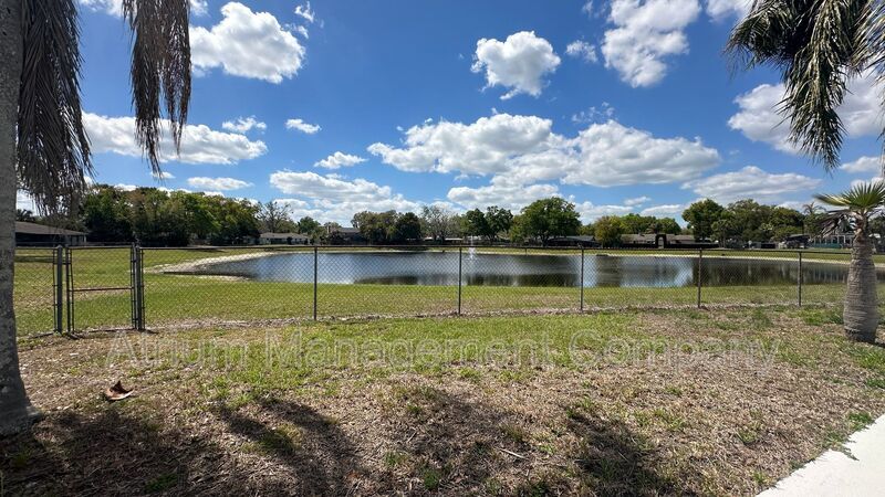 Charming Lakeside Living in Longwood property image