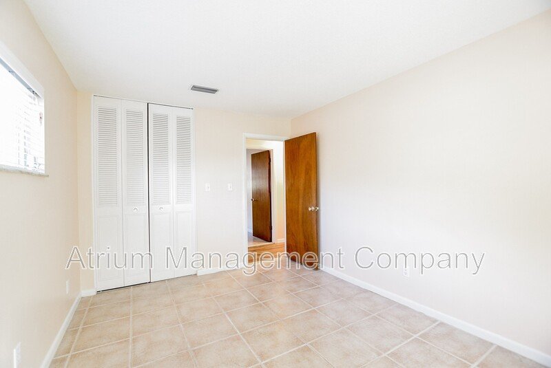 Exquisite 4 Bedroom 2.5 Bathroom Home for Rent in Maitland, FL! property image