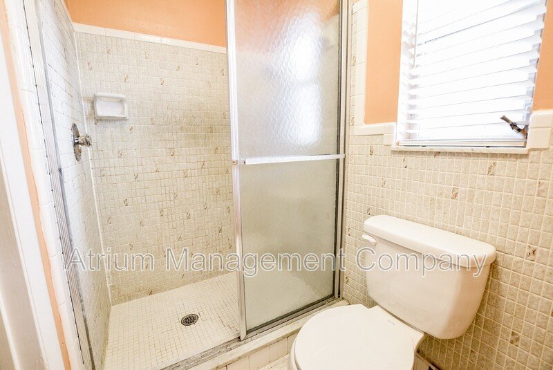 Exquisite 4 Bedroom 2.5 Bathroom Home for Rent in Maitland, FL! property image