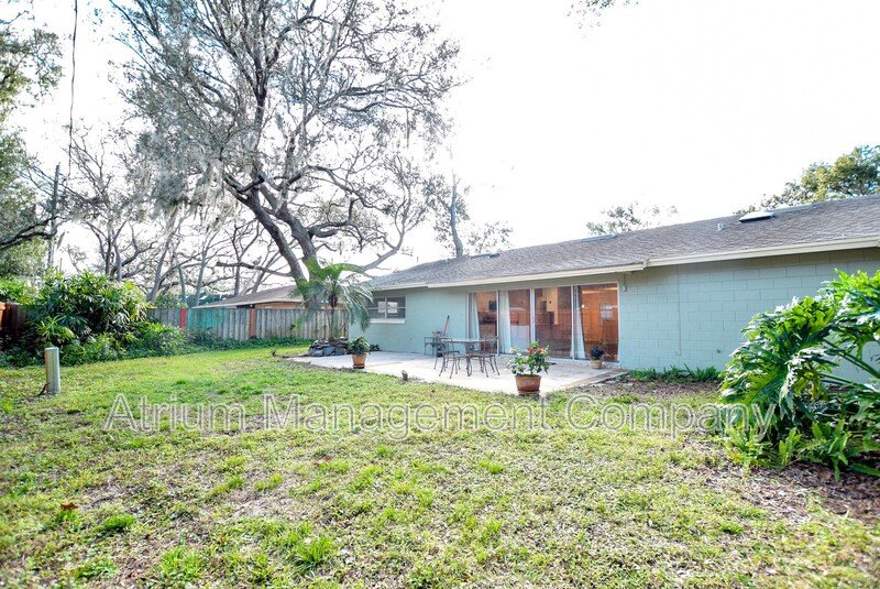 Exquisite 4 Bedroom 2.5 Bathroom Home for Rent in Maitland, FL! property image