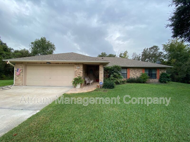 Amazing 3 Bedroom 2 Bath Orlandia Heights Pool Home! property image