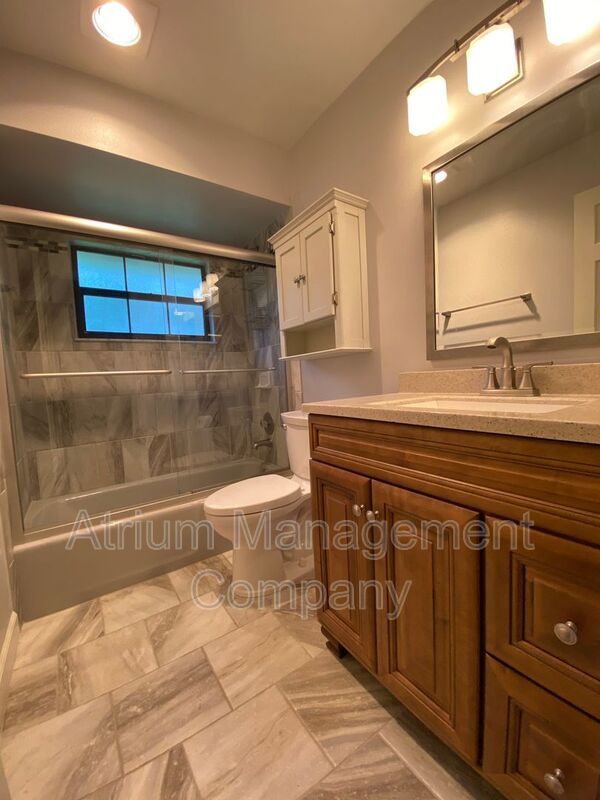 Amazing 3 Bedroom 2 Bath Orlandia Heights Pool Home! property image